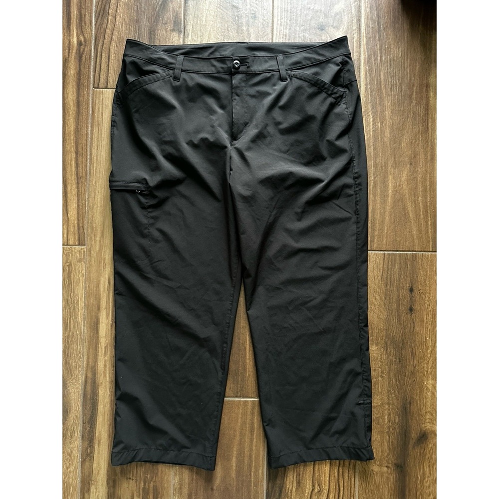 Eddie‎ Bauer Guide Pro Black Capri Hiking Pants Womens 18 Outdoor Travel Cropped